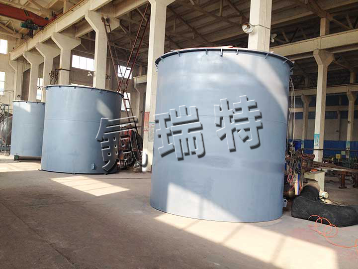 鋼襯塑儲罐、反應釜
